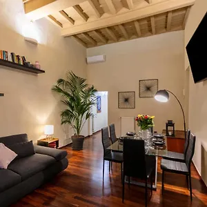 Parione Apartment Rome